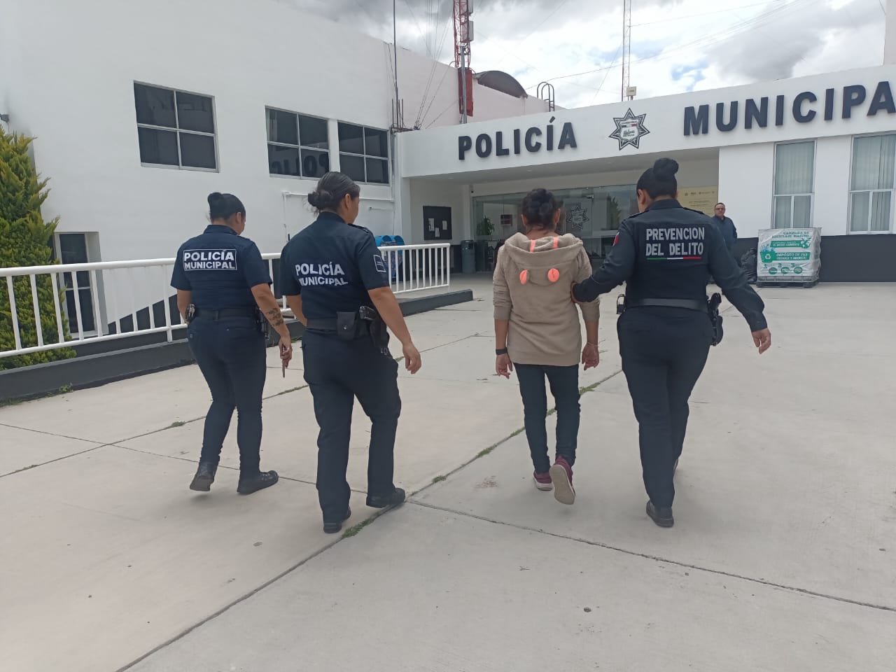 Carretera Pachuca-Actopan: Hallan a mujer reportada como desaparecida