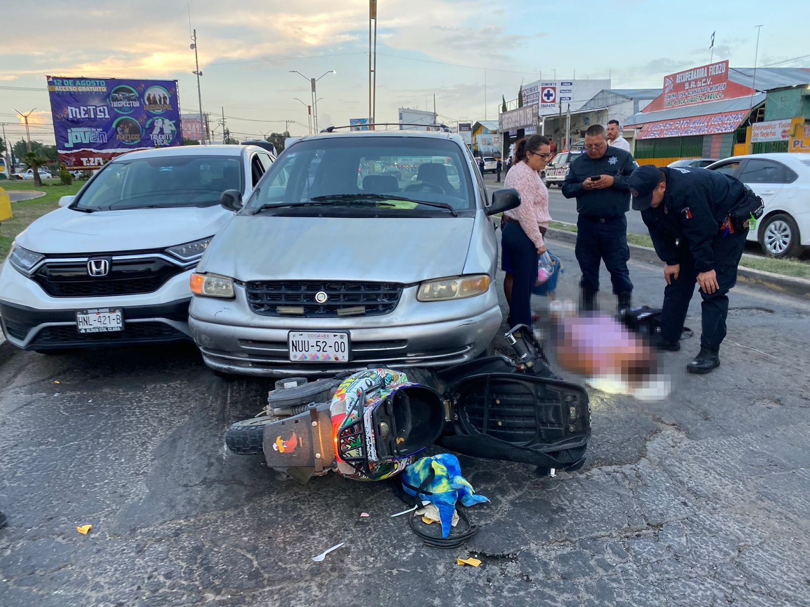 Choque en Tizayuca: dos heridos en aparatoso accidente