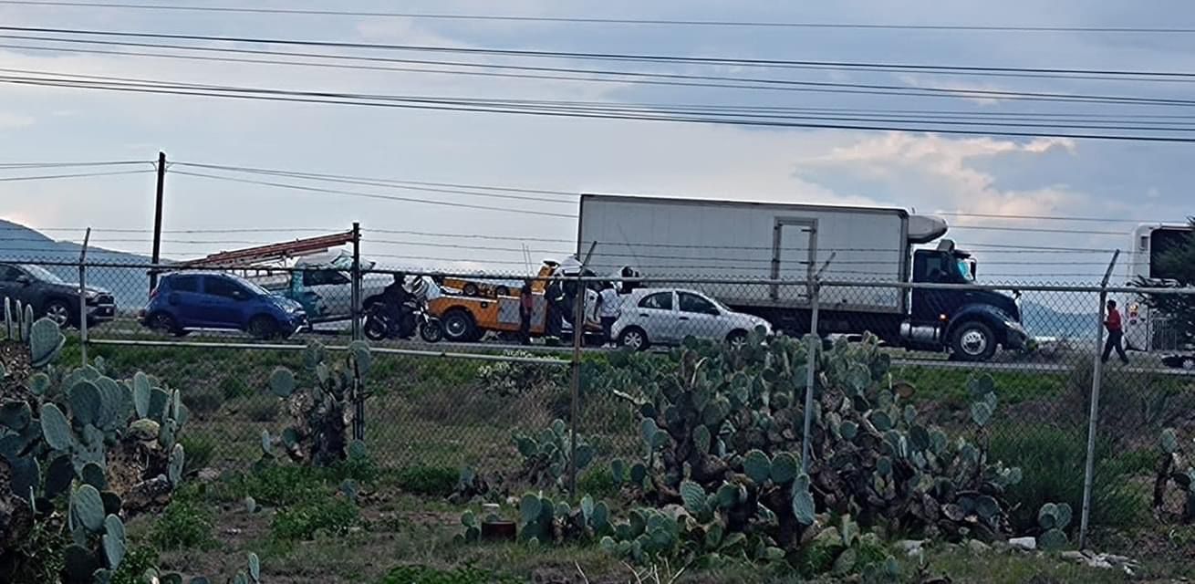 Carretera México-Pachuca: Se registra carambola