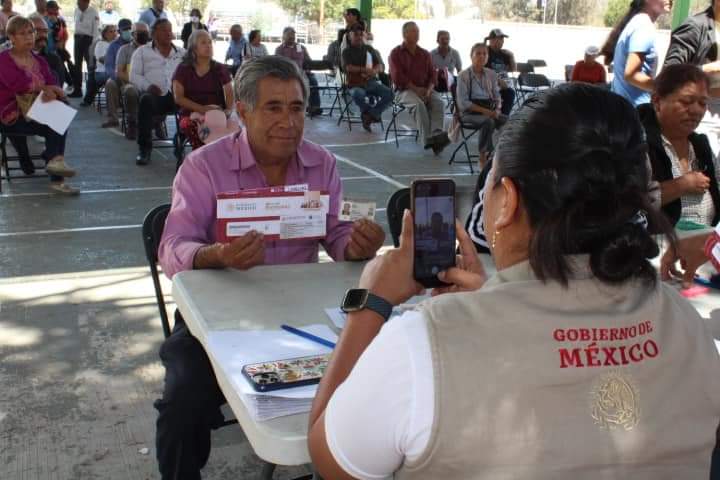 Inversión en programas sociales se cuadruplica en seis años