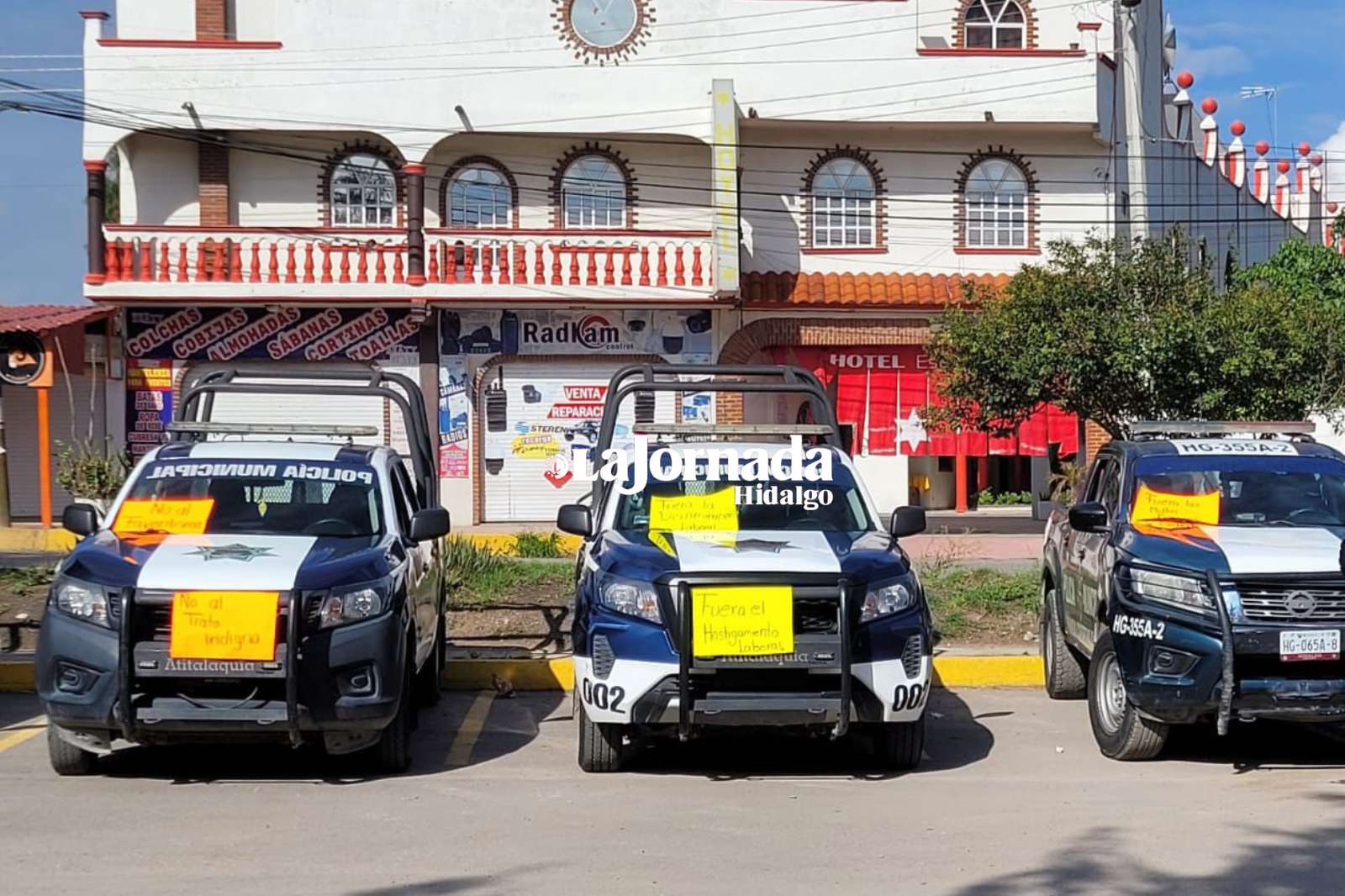 Atitalaquia: policías municipales realizan paro de labores