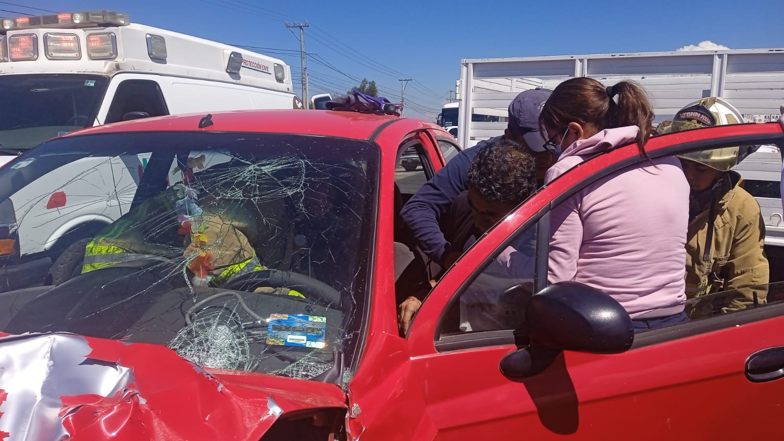 Carretera Pachuca-Sahagún: Accidente deja 3 lesionados