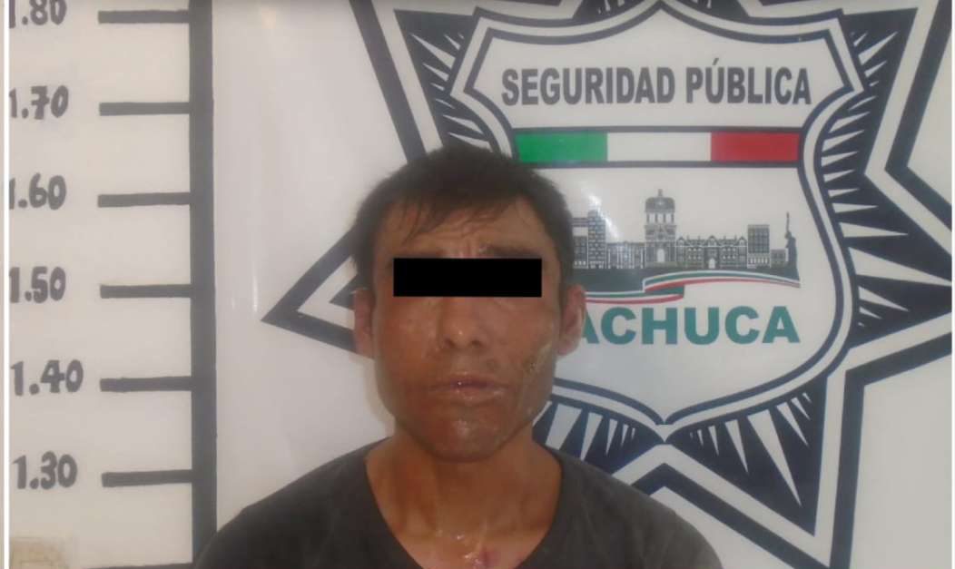 Pachuca: Narcomenudista intenta huir en bici y lo detienen