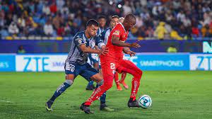 Toluca golea 5-0 al Pachuca en el estadio Nemesio Díez