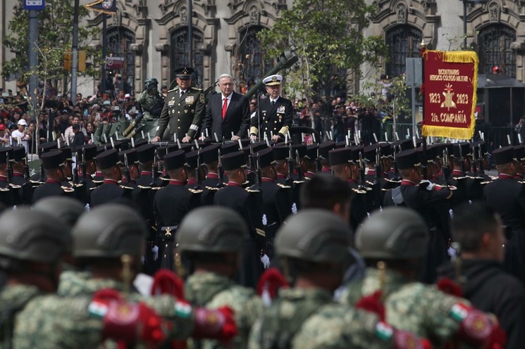 Desfile 16 de septiembre: Participaron 16 mil elementos de las Fuerzas Armadas