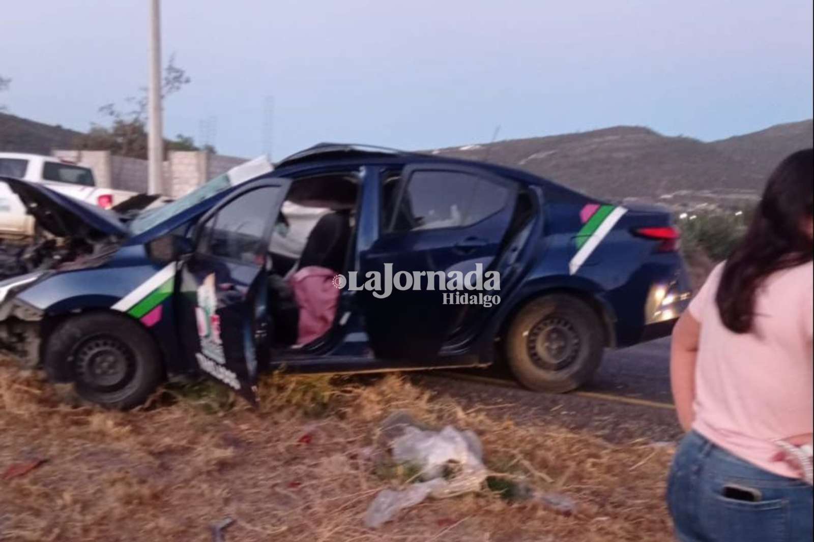 Grave accidente en Hidalgo involucra a vehículo oficial de Pisaflores