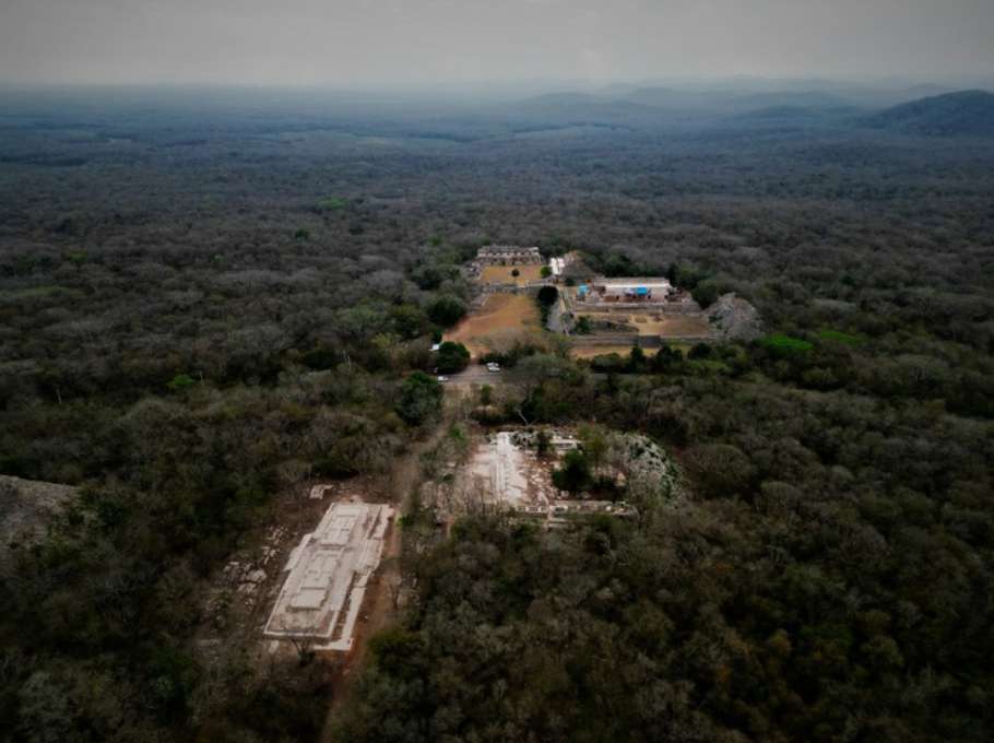 Revelan el hallazgo de complejo maya en Yucatán