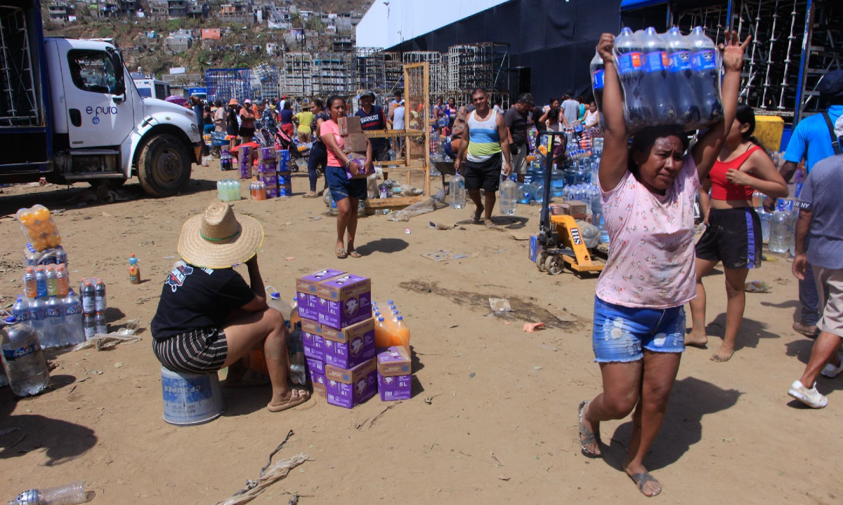 No habrá amarga Navidad en Acapulco, promete AMLO