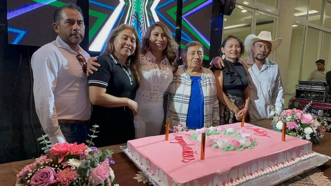 Ixmiquilpan: alcaldesa festeja cumpleaños con dinero de sus empleados