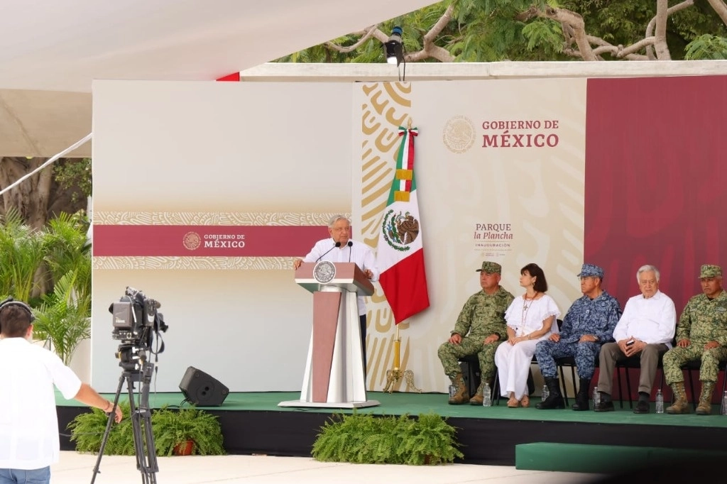 AMLO y Mauricio Vila inauguran parque metropolitano en Yucatán