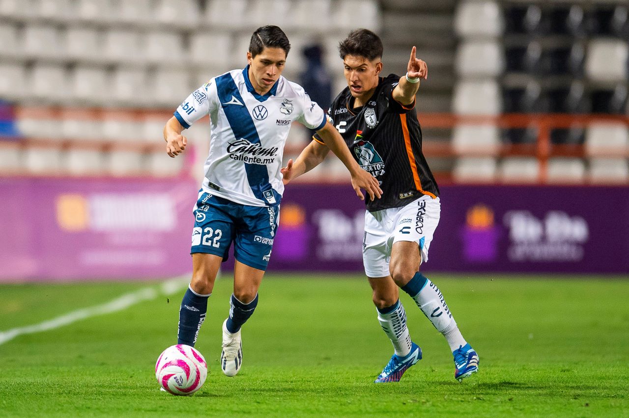 Foto de jugadores de Pachuca y Puebla, que se ven afectados por la decisión del TAS.