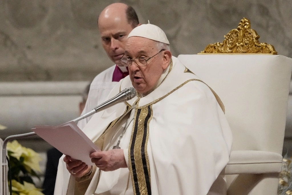 ‘Nuestro corazón esta noche está en Belén’, afirma el papa Francisco