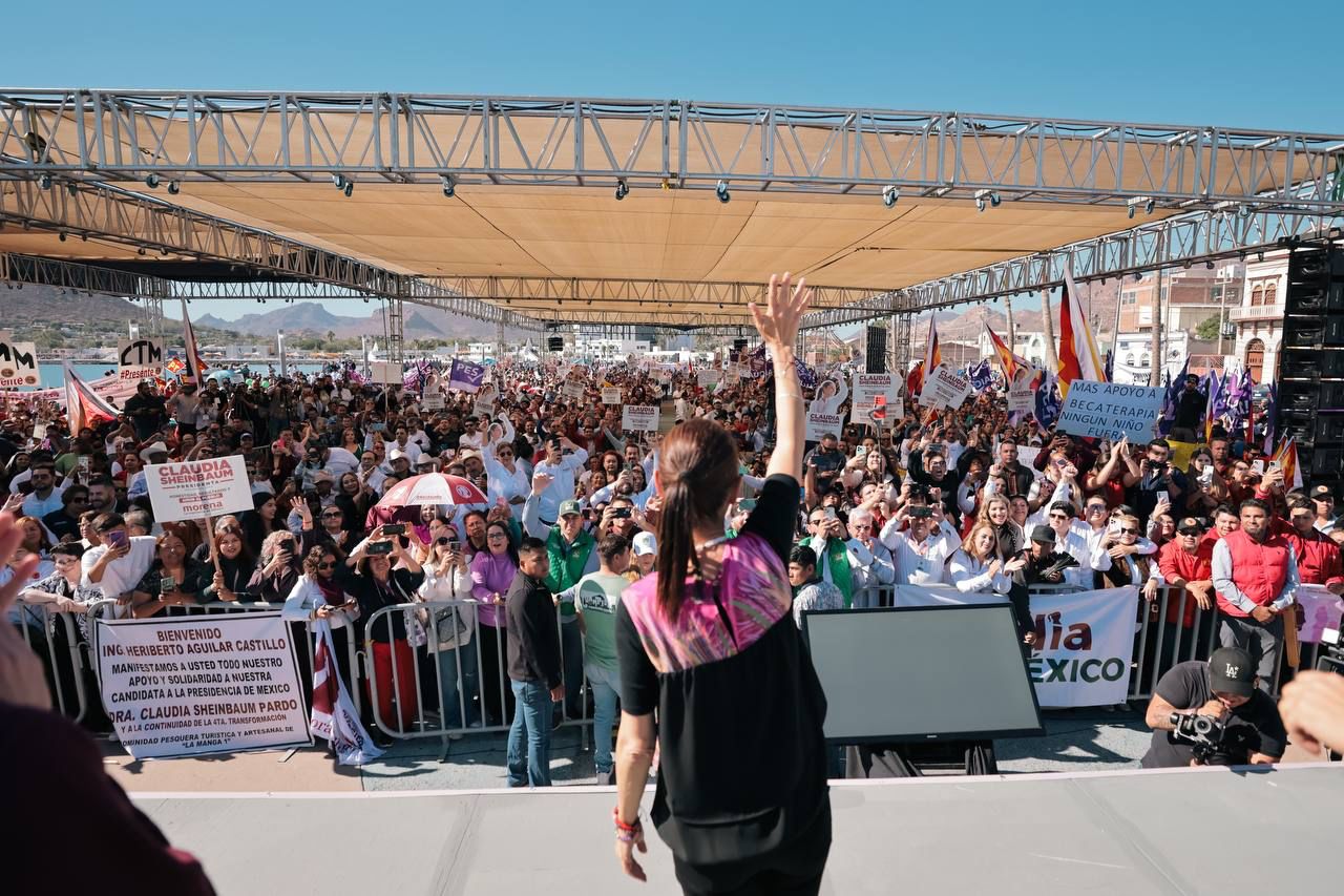 Claudia Sheinbaum se reúne con la militancia de Guaymas y presenta su proyecto humanista