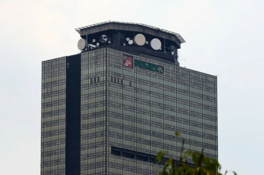 Hallan artefacto explosivo en Torre Ejecutiva de Pemex