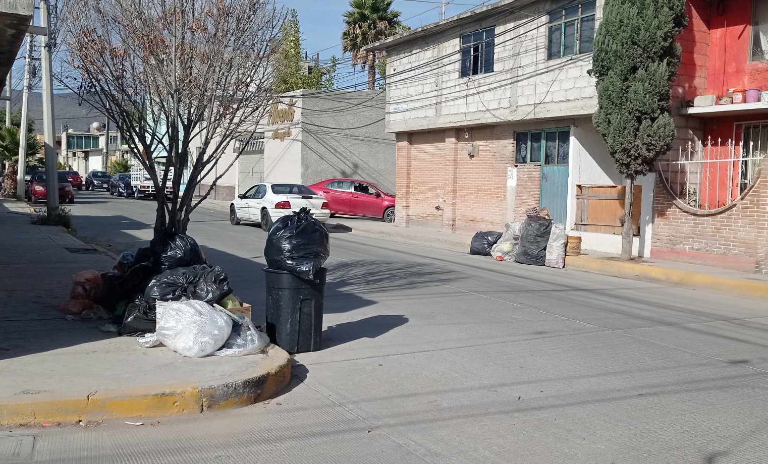 Pachuca: Vecinos de la colonia López Mateos reportan 11 días sin recolección de basura