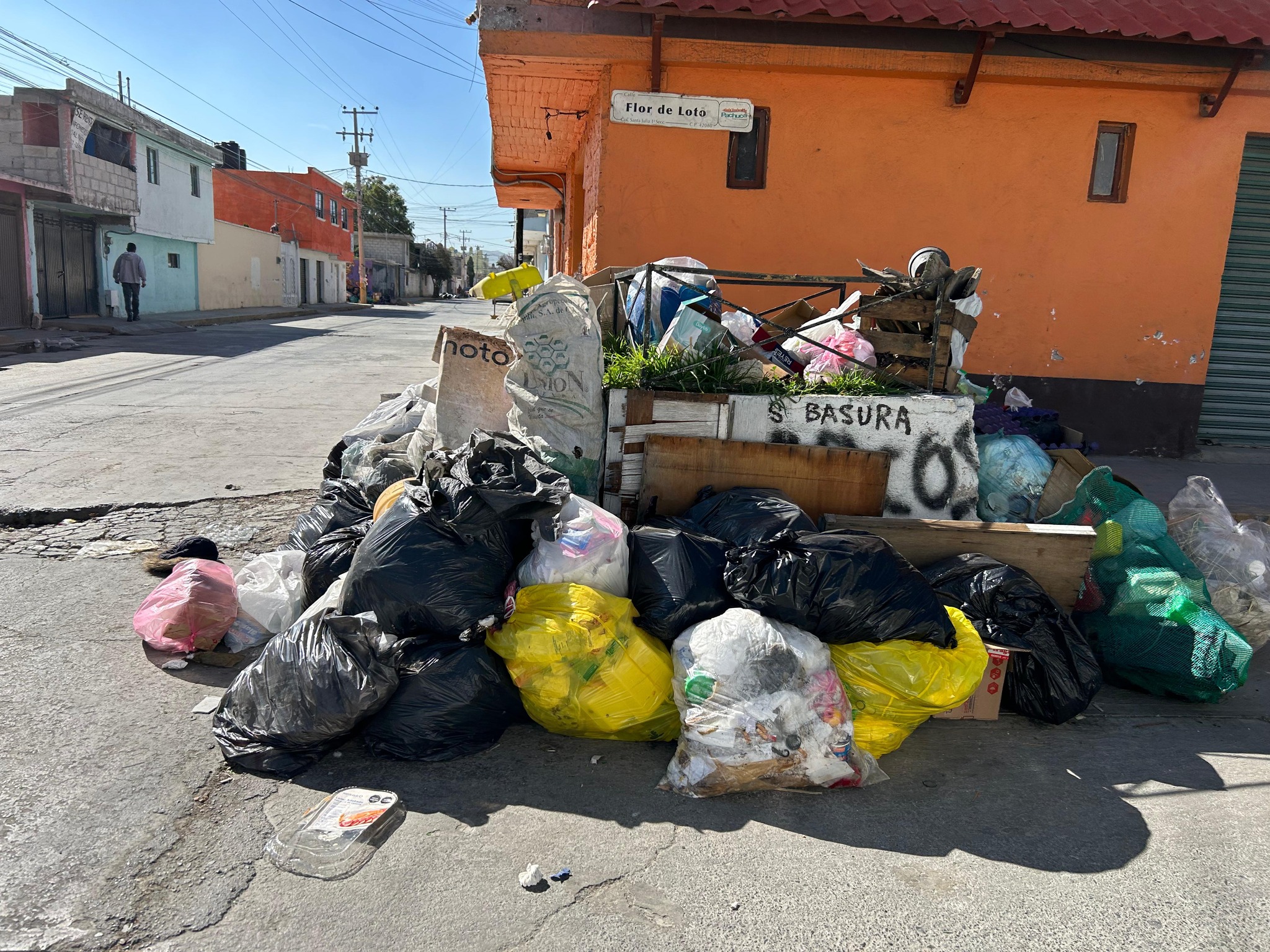 Pachuca enfrenta problemas de recolección de basura por conflicto laboral