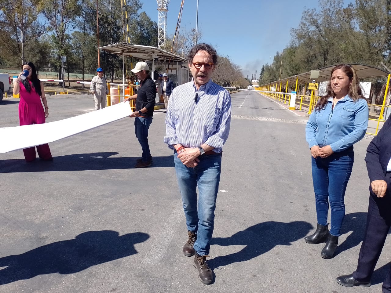 Quadri exige el cierre de la refinería de Tula por dañar la salud y el ambiente