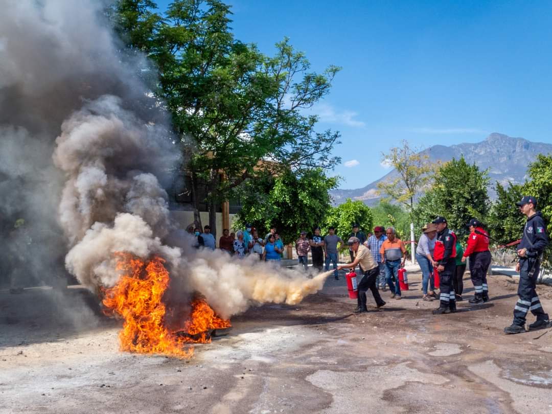 Tasquillo: capacitan a prestadores de servicios en primeros auxilios para Semana Santa