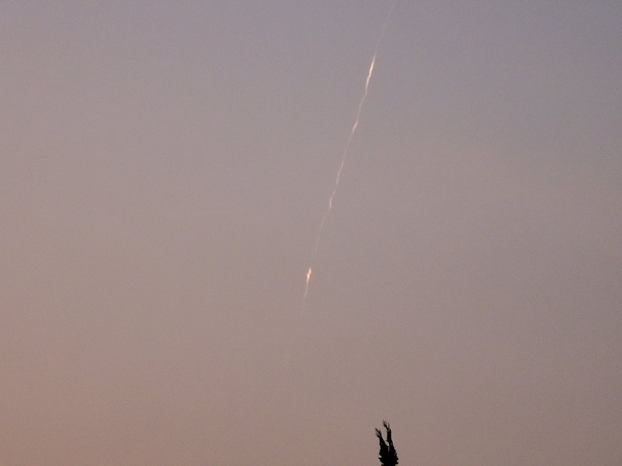 VIDEO | Captan caída de meteorito en Pachuca