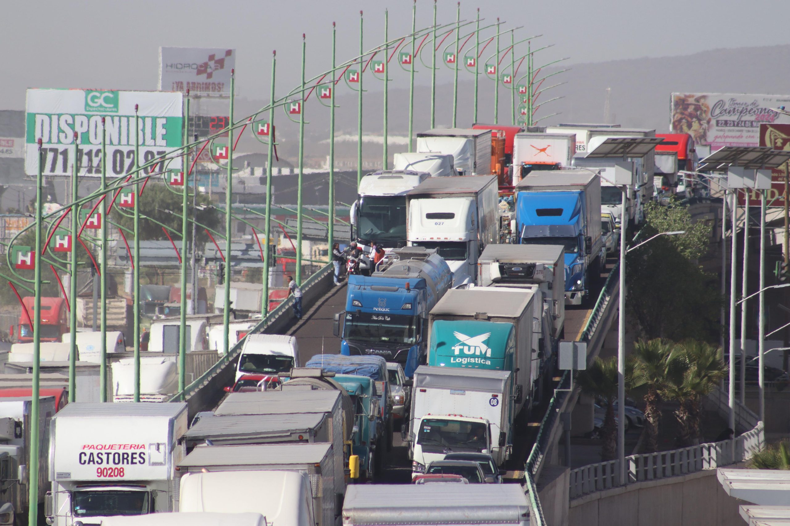 Bloqueo en la autopista México-Pachuca termina tras más de siete horas