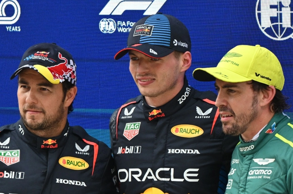 Verstappen saldrá desde la ‘pole’ en el GP de China; ‘Checo’ largará 2°