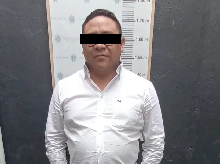 Tula: automovilista intenta atropellar y agrede a mujer policía