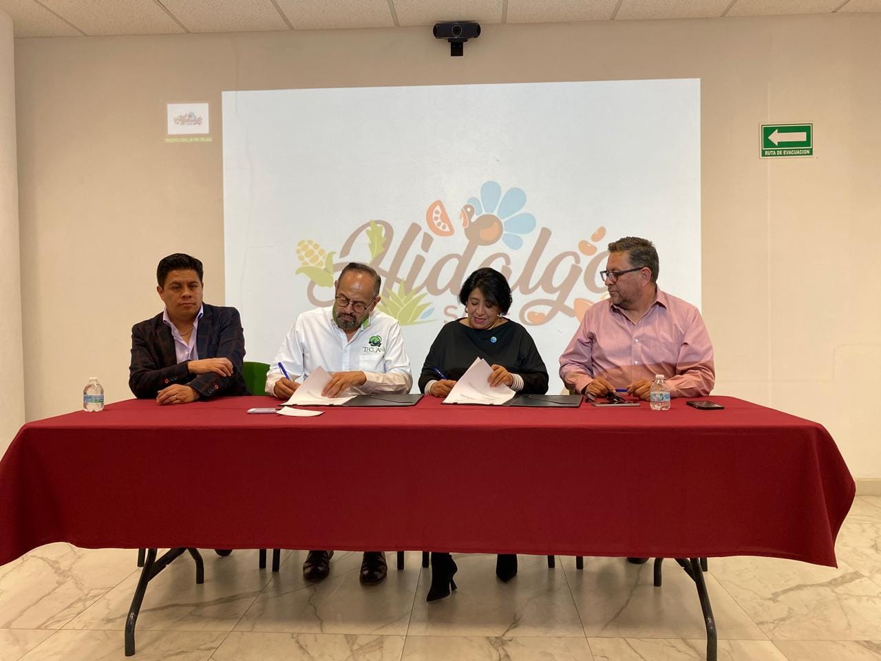 Turismo y Tecuani colaboran para fortalecer Cocina y Tradición de México