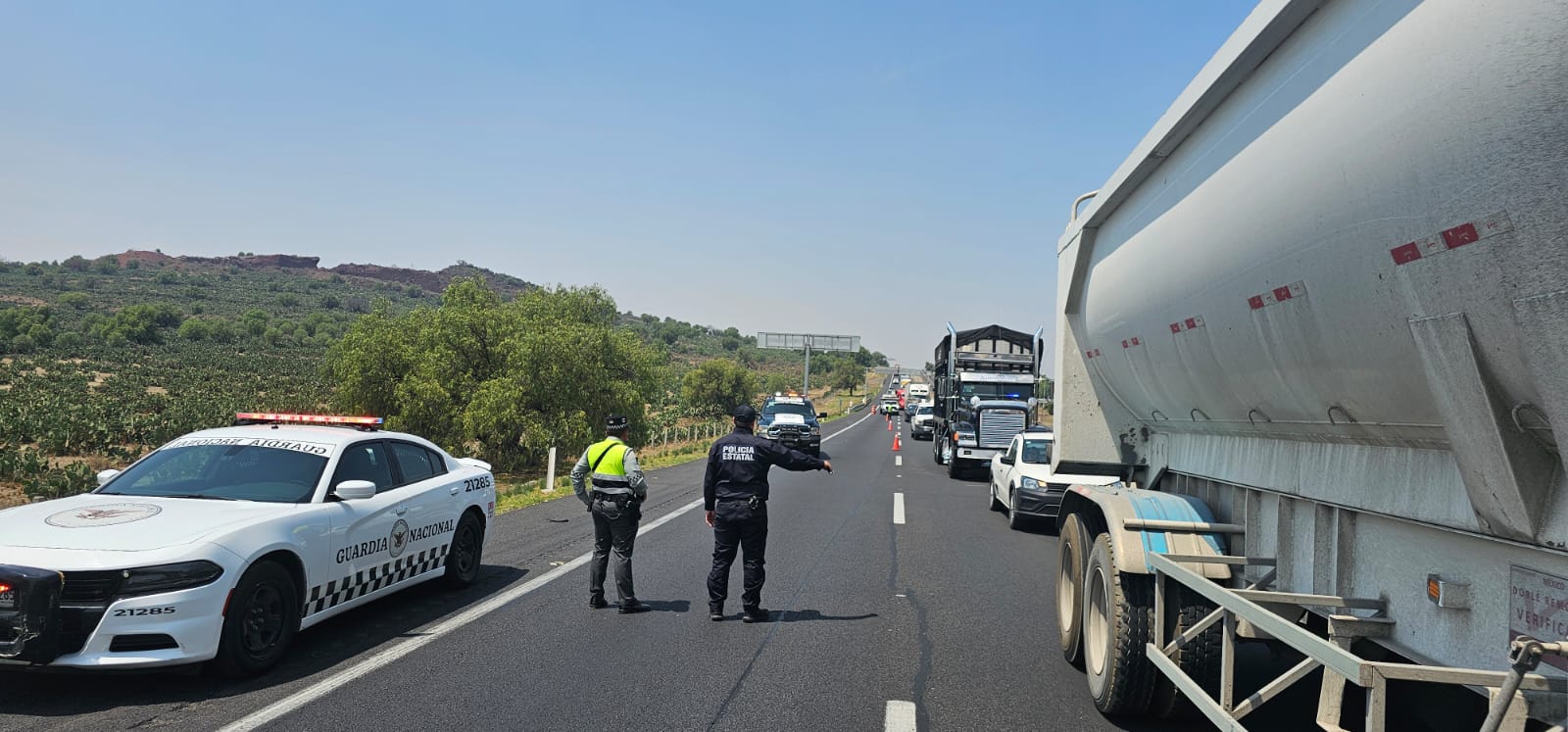 Sedena y Guardia Nacional realizan operativo en autopista México-Tulancingo