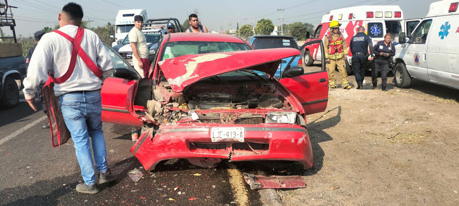 Tres lesionados por choque automovilístico en Tlahuelilpan