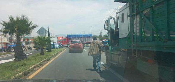 ¡Alerta Vial! Bloqueo en la carretera Pachuca-Actopan