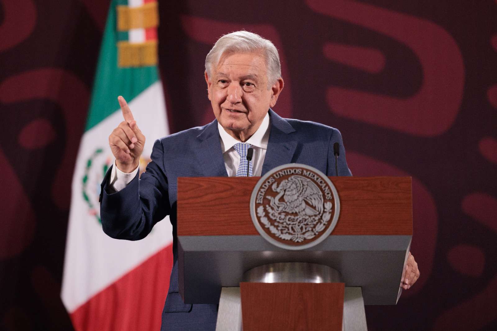 “Urge reforma al PJ; delincuencia organizada y de cuello blanco lo tienen secuestrado”: AMLO