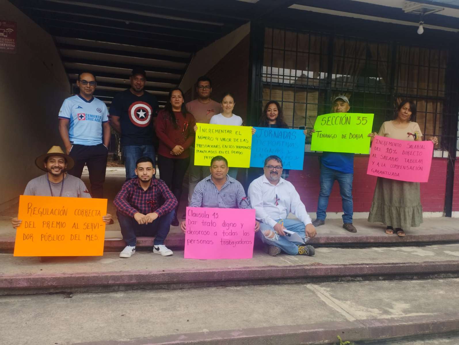 Trabajadores del INPI en Tenango de Doria se suman a advertencia de huelga