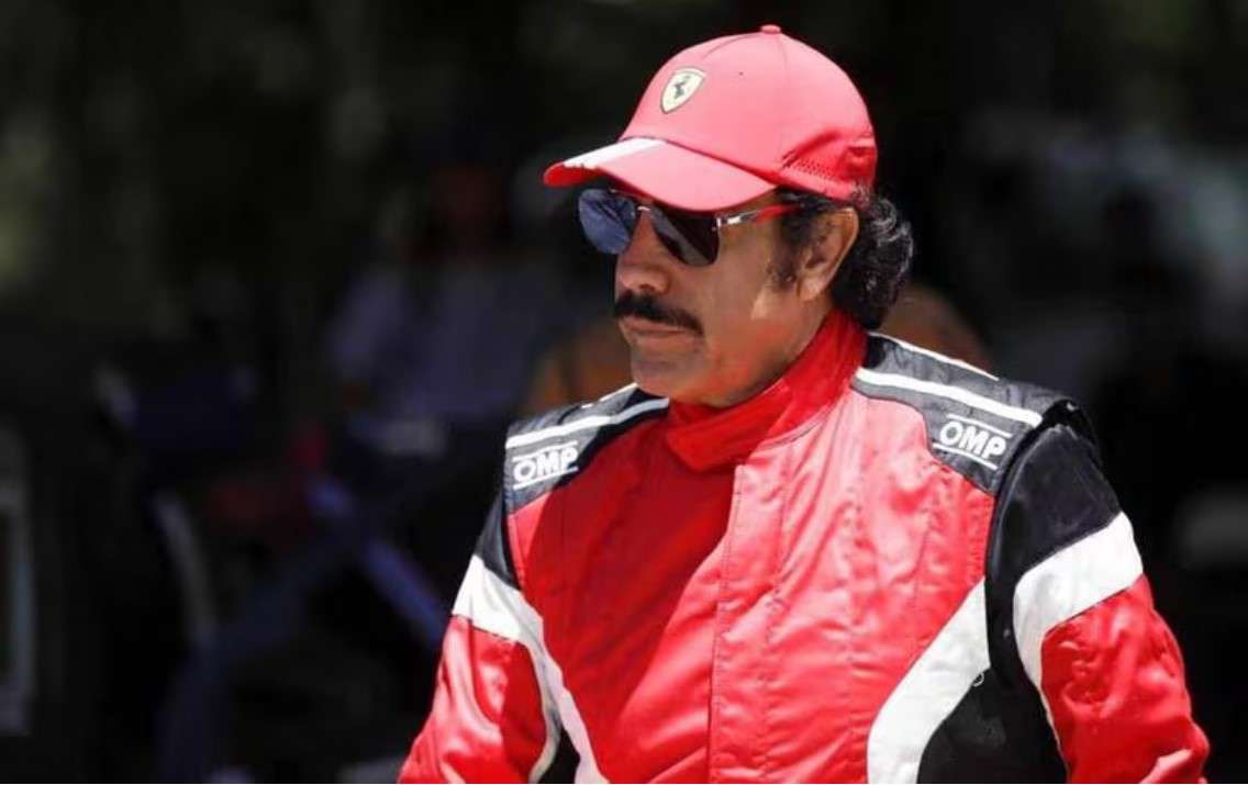 Omar Fayad “embajador de México en la pista”, debuta como piloto de carreras