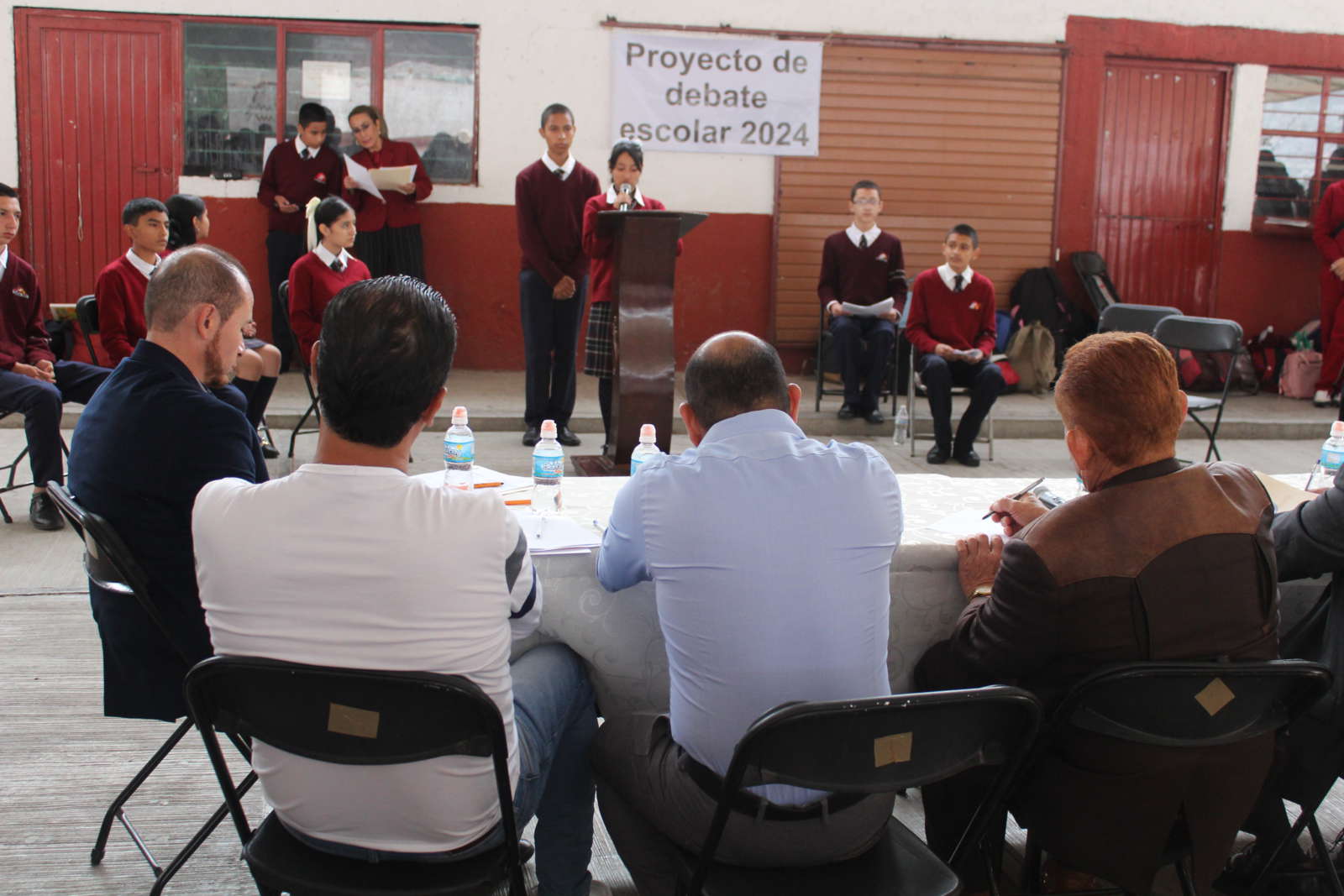 Realizan simulacro de debate “presidencial” en Secundaria General No 8 en Pachuca