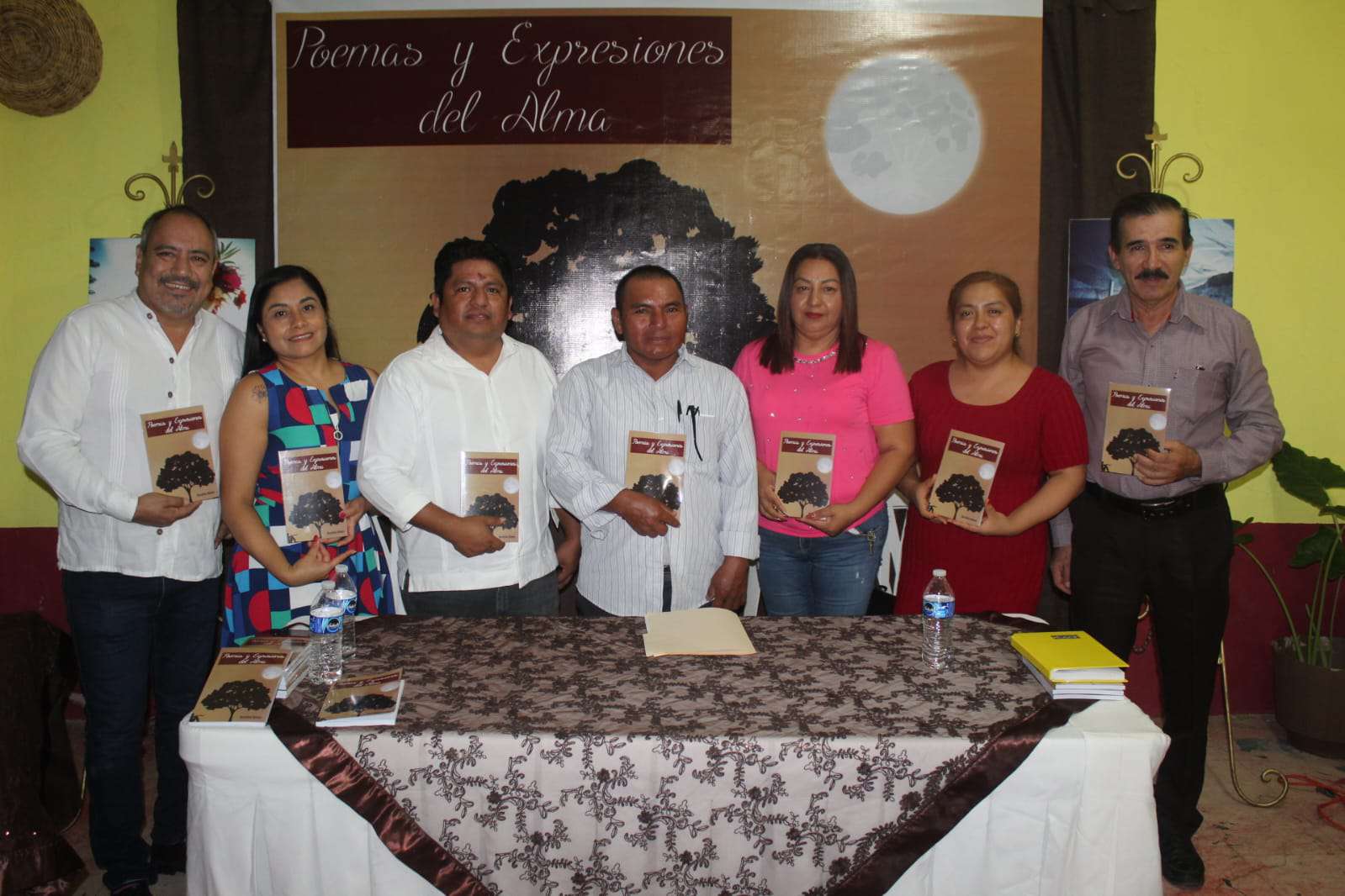 Presentan libro “Poemas y Expresiones del Alma” en Huejutla