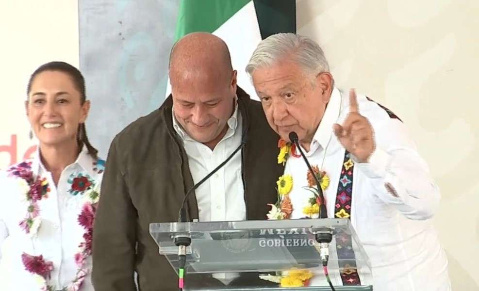 Intervienen AMLO y Sheinbaum ante gritos contra Alfaro en Jalisco