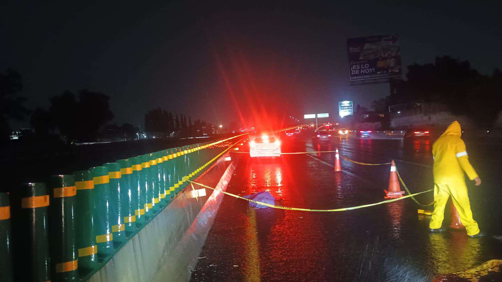 Autopista México-Pachuca: muere hombre atropellado en Tecámac