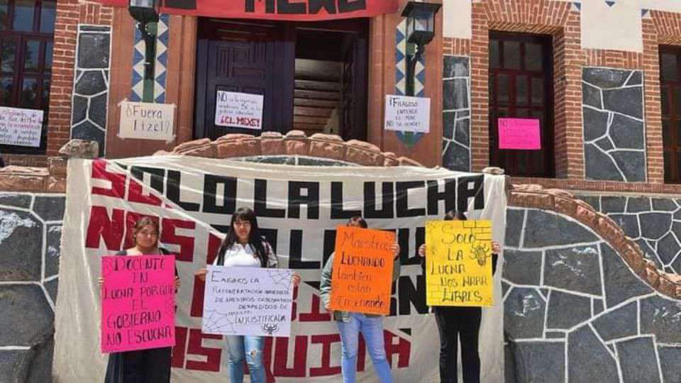 El Mexe: alumnos acusan despido injustificado de 5 profesores