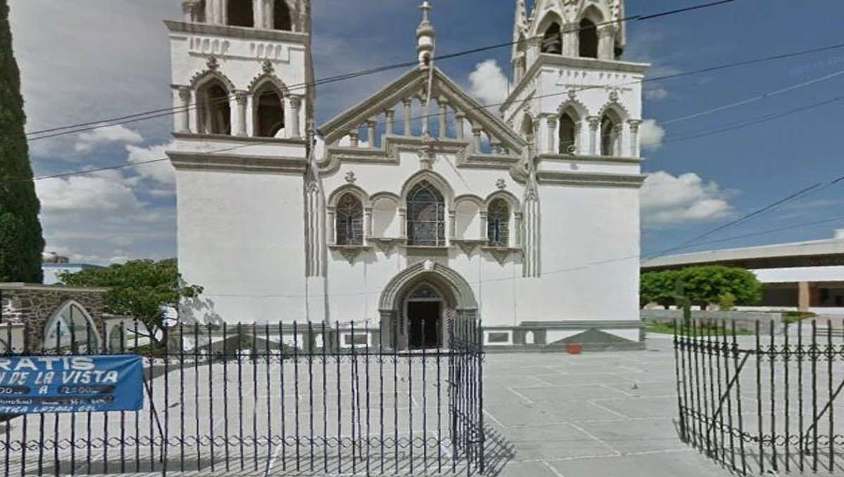 Roban Parroquia del Sagrado Corazón de Jesús en Progreso de Obregón