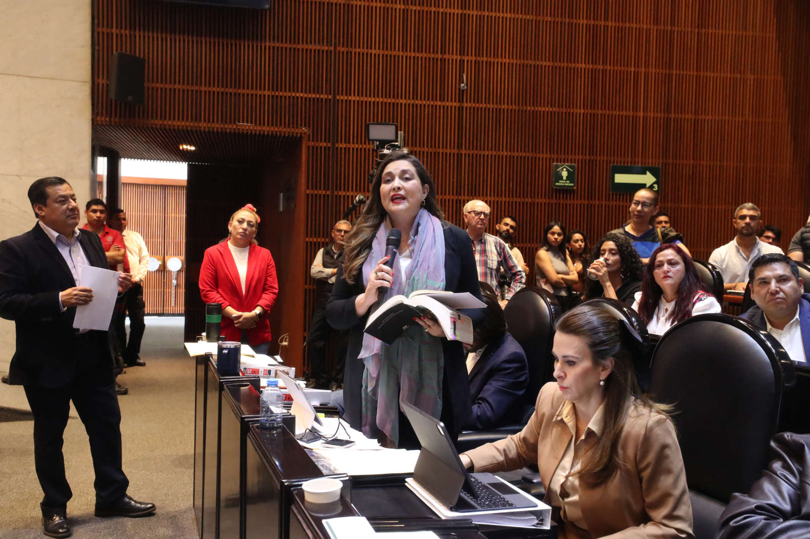 Comisión de San Lázaro aprueba en lo general dictamen de reforma judicial