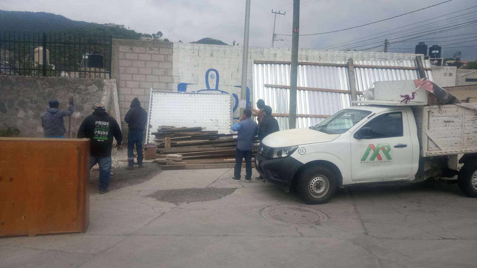 Familia de San Guillermo acusa abuso de autoridad en Mineral de la Reforma