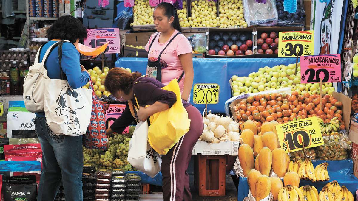 Inflación en México no cede; se aceleró a 5.57 por ciento anual en julio