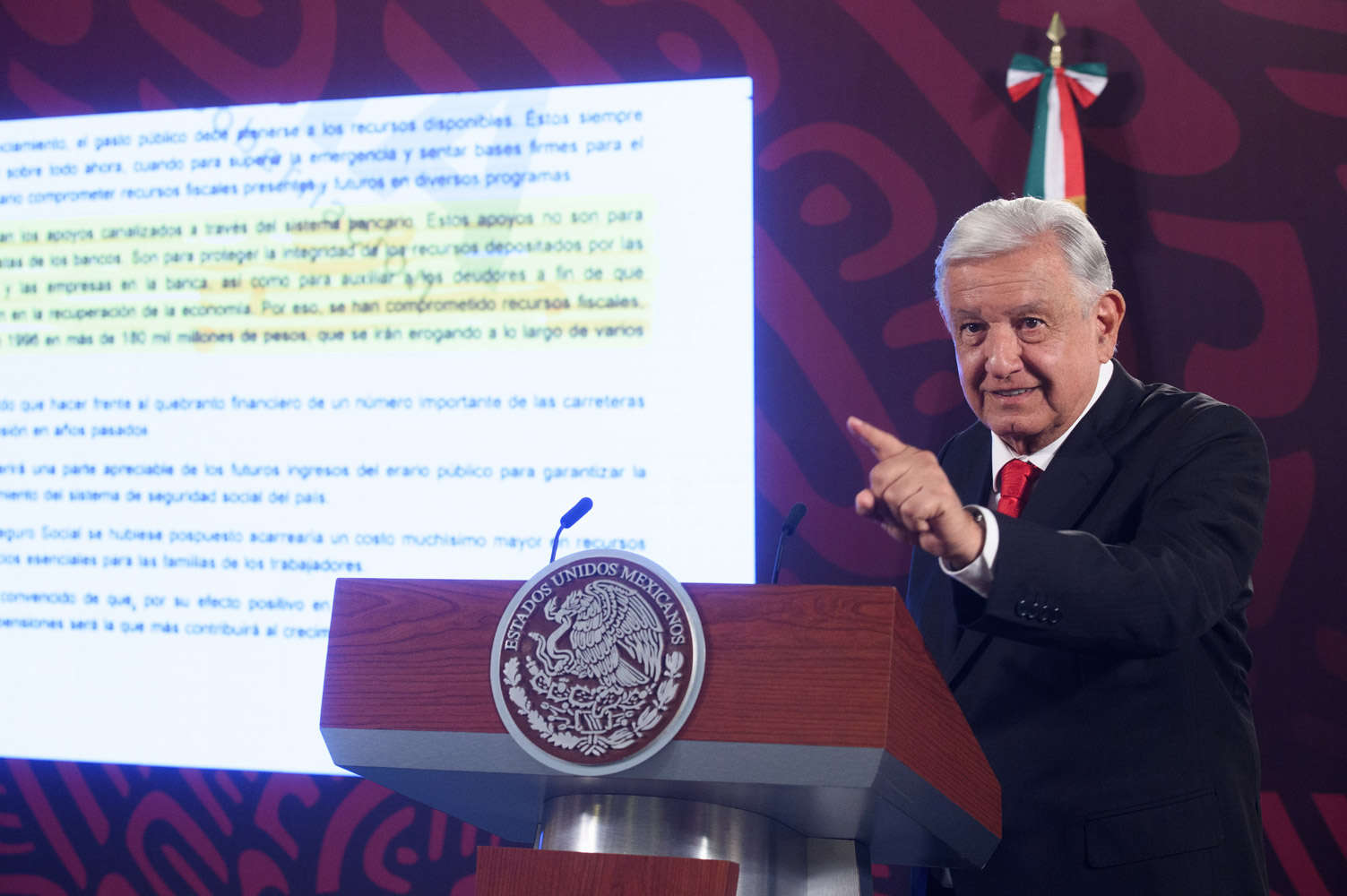 Con la reforma se va a erradicar influencia de la oligarquía en el Poder Judicial: AMLO