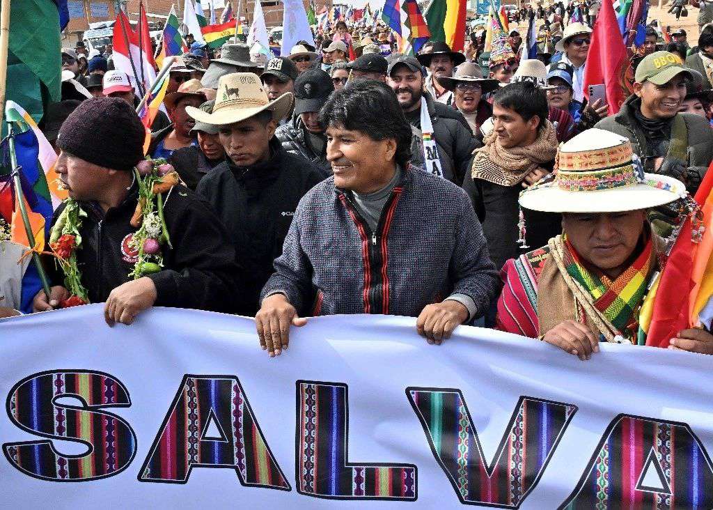 Encabeza Evo Morales marcha contra el presidente Luis Arce