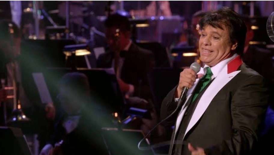 Concierto de Juan Gabriel en Bellas Artes se proyectará en el Zócalo