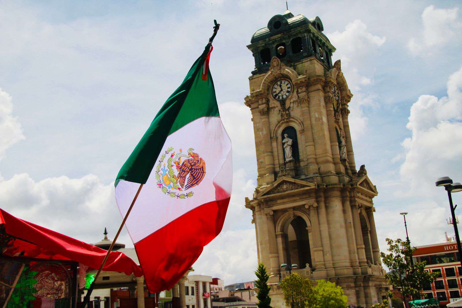 ¡Saca el paraguas! Se pronostican lluvias muy fuertes para el Día del Grito en Hidalgo