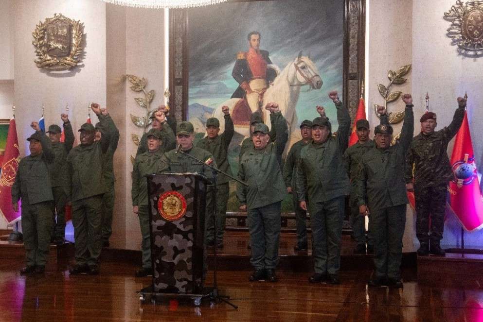 No nos dejaremos chantajear por EU: ejército de Venezuela