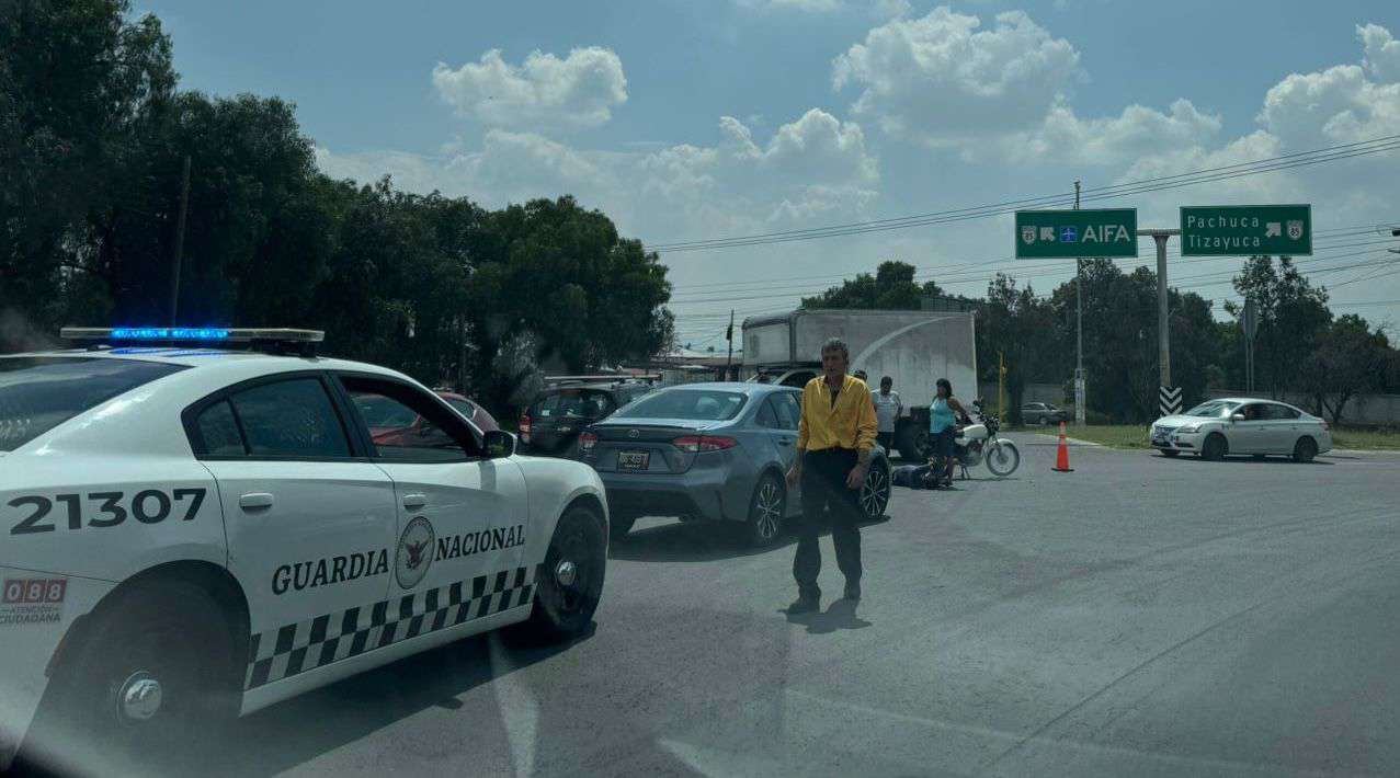 Accidente en la carretera México-Pachuca deja un motociclista lesionado