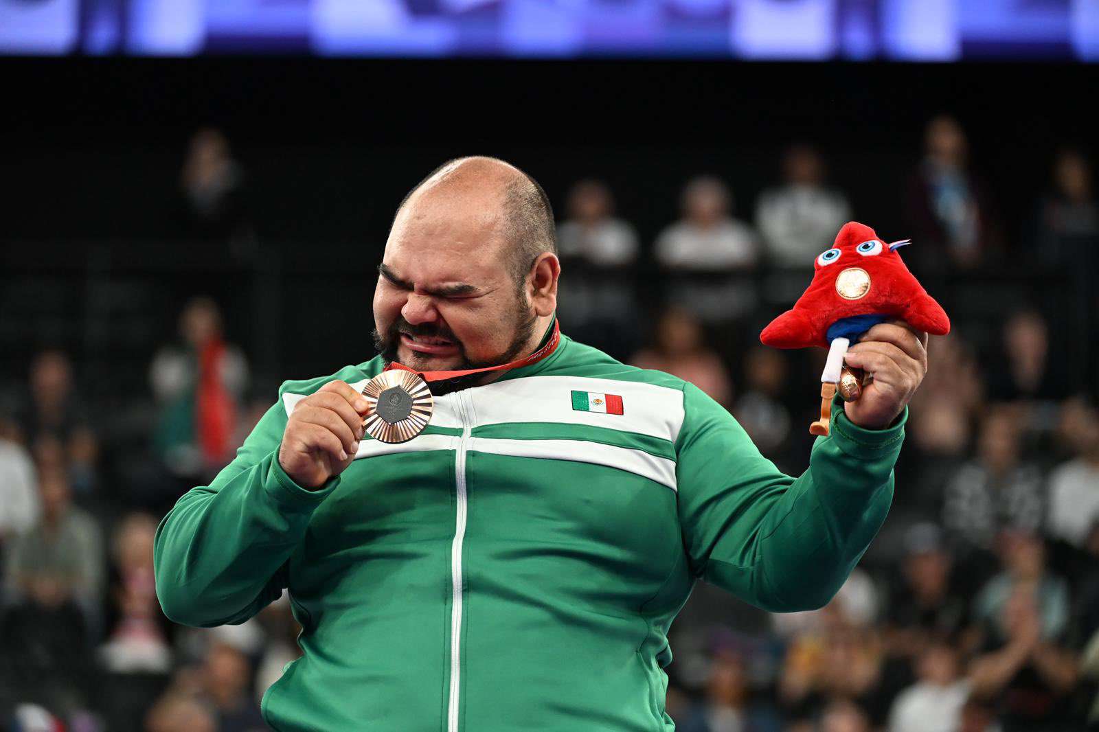 Gana José de Jesús Castillo medalla de bronce en Juegos Paralímpicos de París