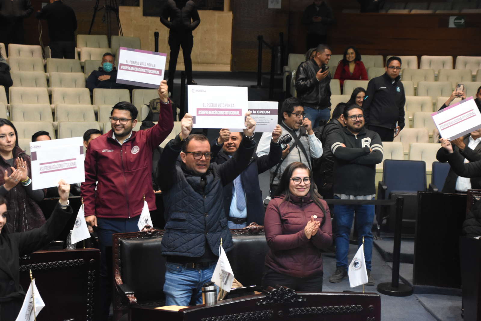 Congreso de Hidalgo avala ‘supremacía constitucional’